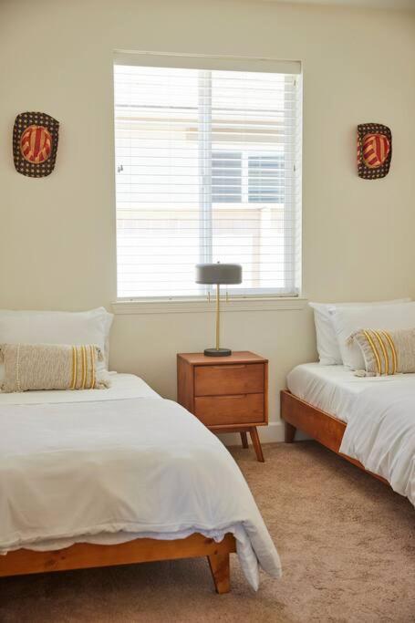 New Upscale House, Tahoe 30-Min W/ Cal King Reno Extérieur photo