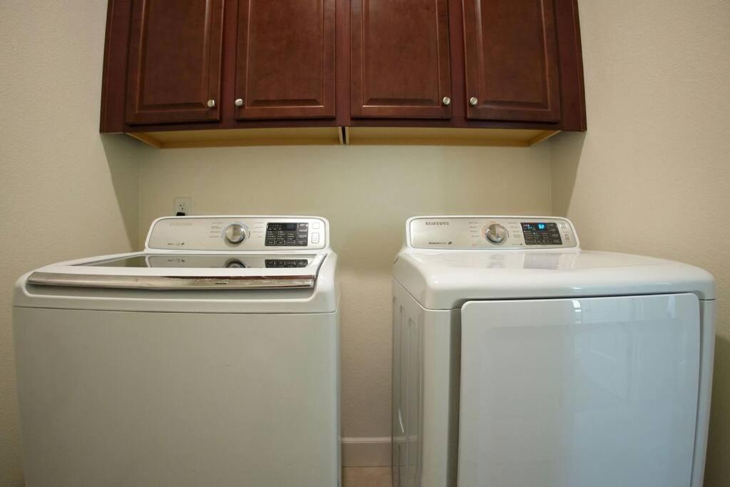 New Upscale House, Tahoe 30-Min W/ Cal King Reno Extérieur photo
