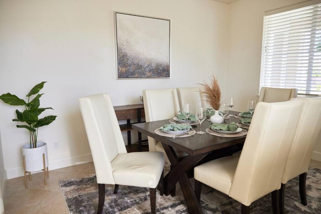 New Upscale House, Tahoe 30-Min W/ Cal King Reno Extérieur photo